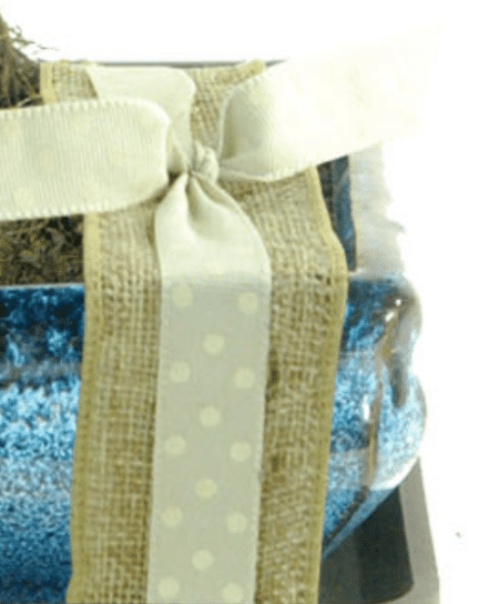 Natural jute and natural spotty ribbon