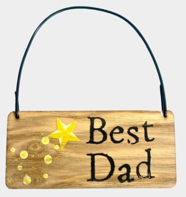 Best dad wooden Tag